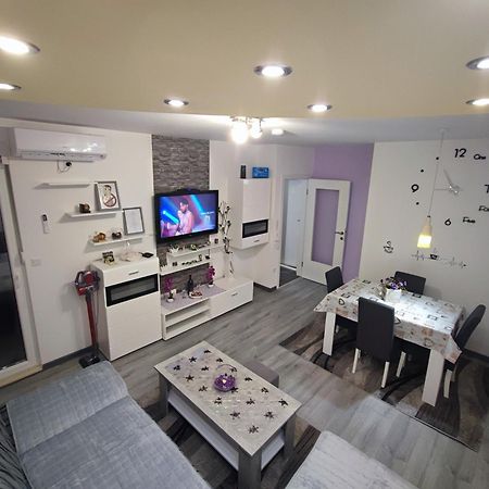 Stan Na Dan Apartman Krisfil Prnjavor Exterior photo