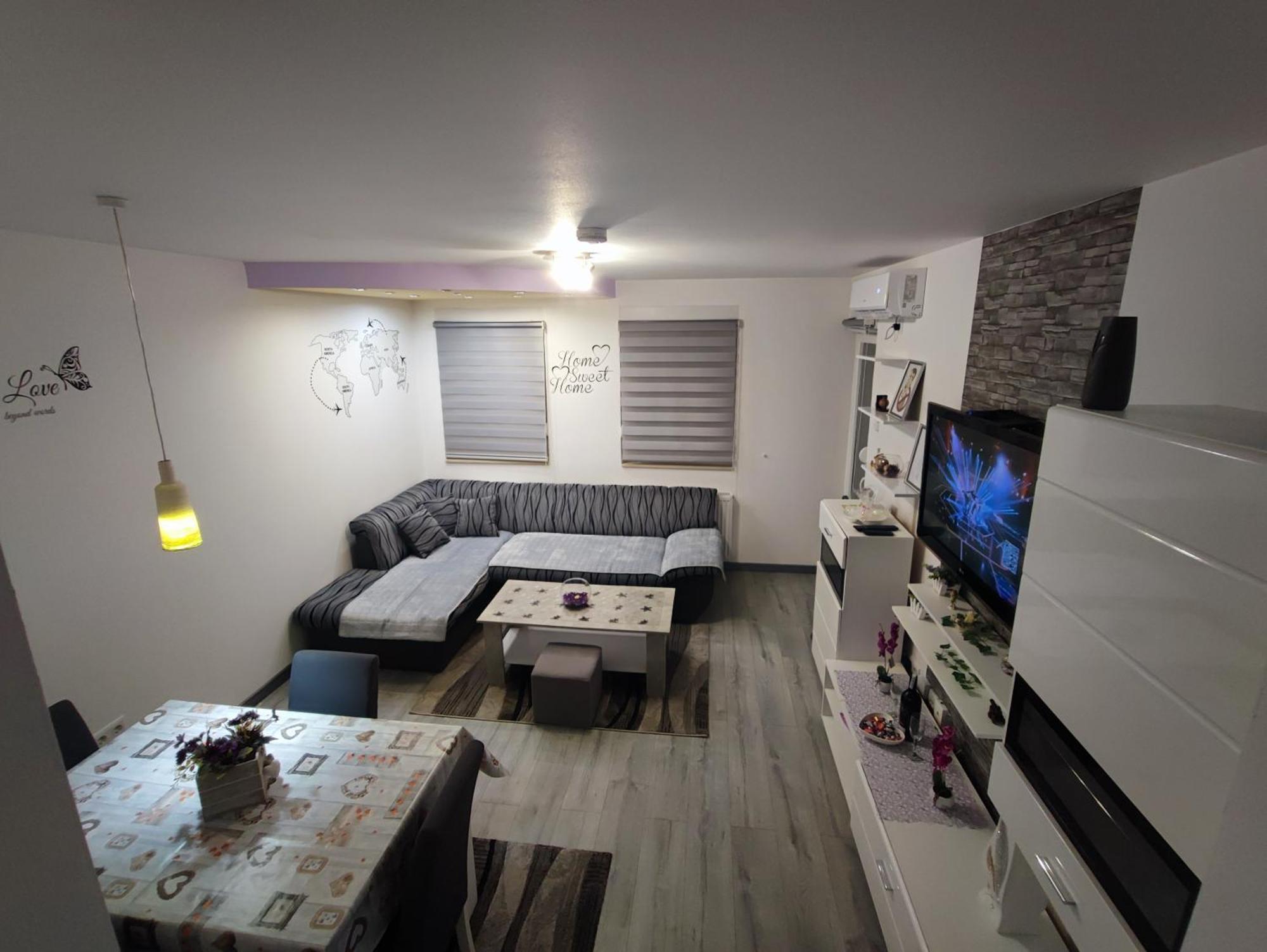 Stan Na Dan Apartman Krisfil Prnjavor Exterior photo
